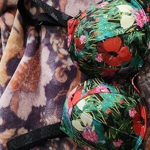 Victorias Secret Swim Bikini Top